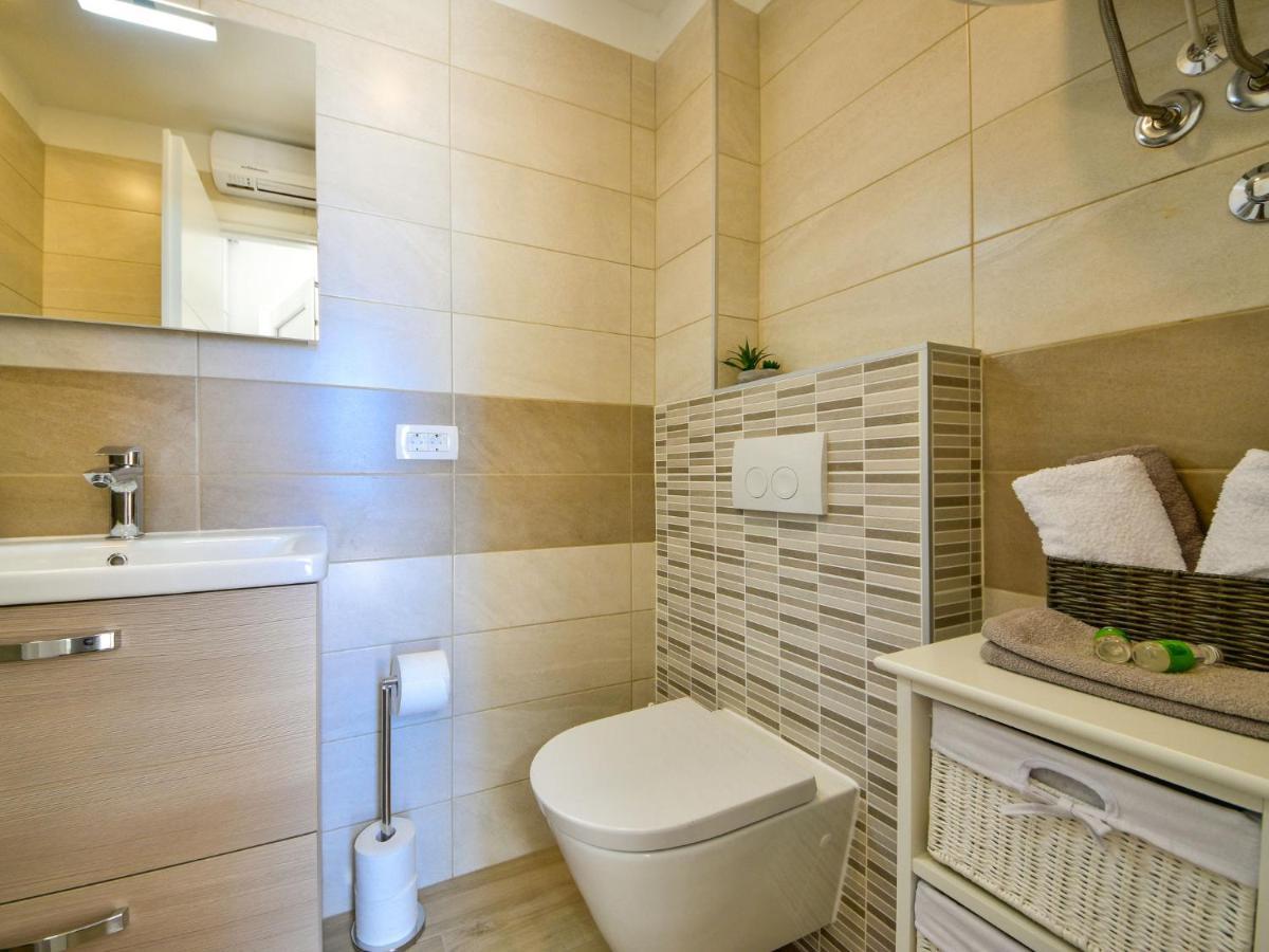 Holiday Home Matea By Interhome Риека Экстерьер фото